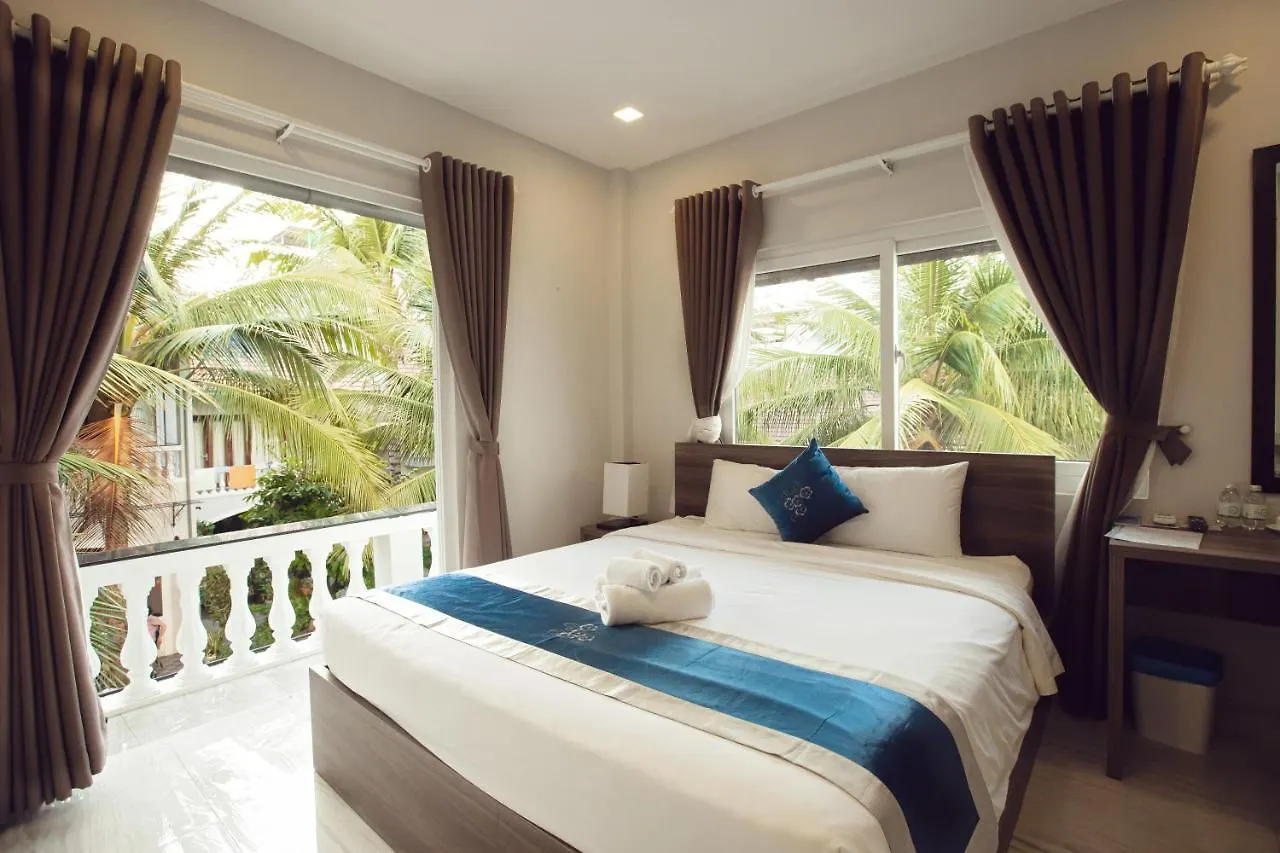 *** Hotel La Paloma Villa Nha Trang Vietnam